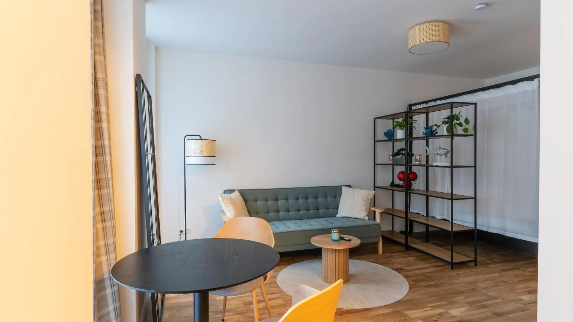Helle Ferienwohnungen Am Mehringdamm - Stylisch Und Zentral Berlin Germany