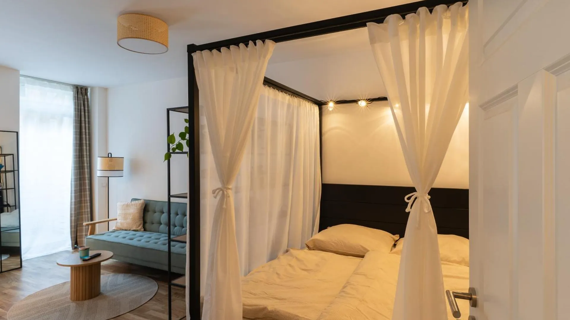 Apartment Helle Ferienwohnungen Am Mehringdamm - Stylisch Und Zentral Berlin